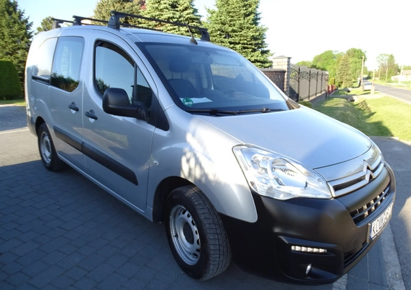 Citroen Berlingo cena 64575 przebieg: 51000, rok produkcji 2018 z Wolbrom małe 436